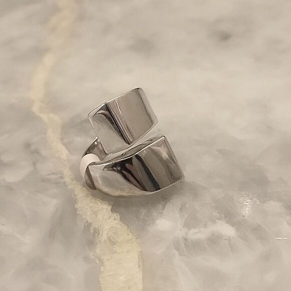 Jules Smith Jewelry - NWT Jules Smith Americana 7 Goth Punk Moto Boho Silver Sculptural Wrap Ring NEW